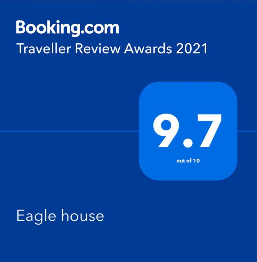 Eagle House * Përmet
